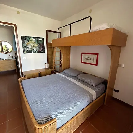 Ampio In Centro Con Vista - Parcheggio Gratuito E Wi-fi Appartement